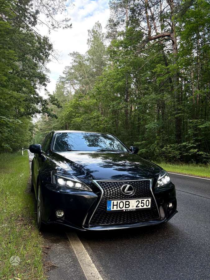Lexus IS 250, 2.5 l., Седан