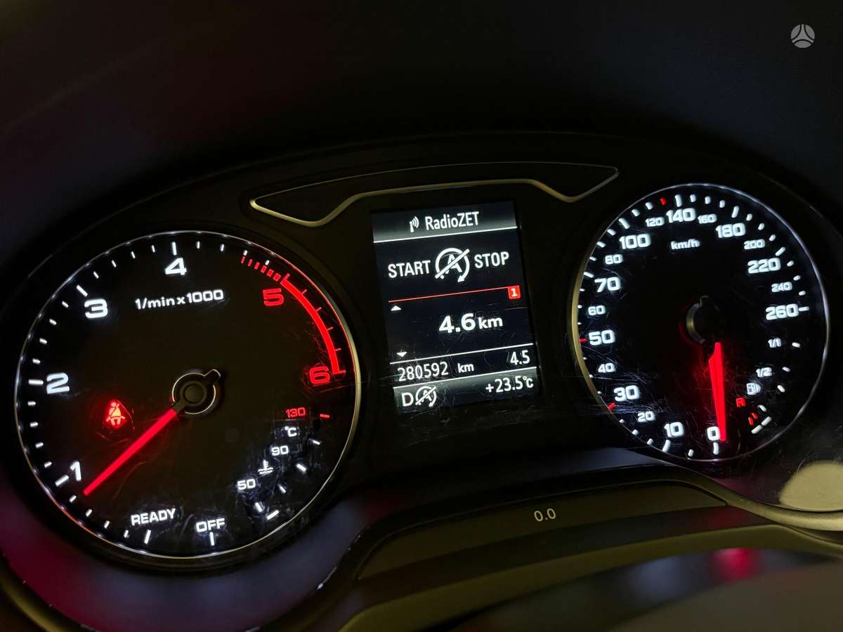 Audi A3, 1.6 l., Седан