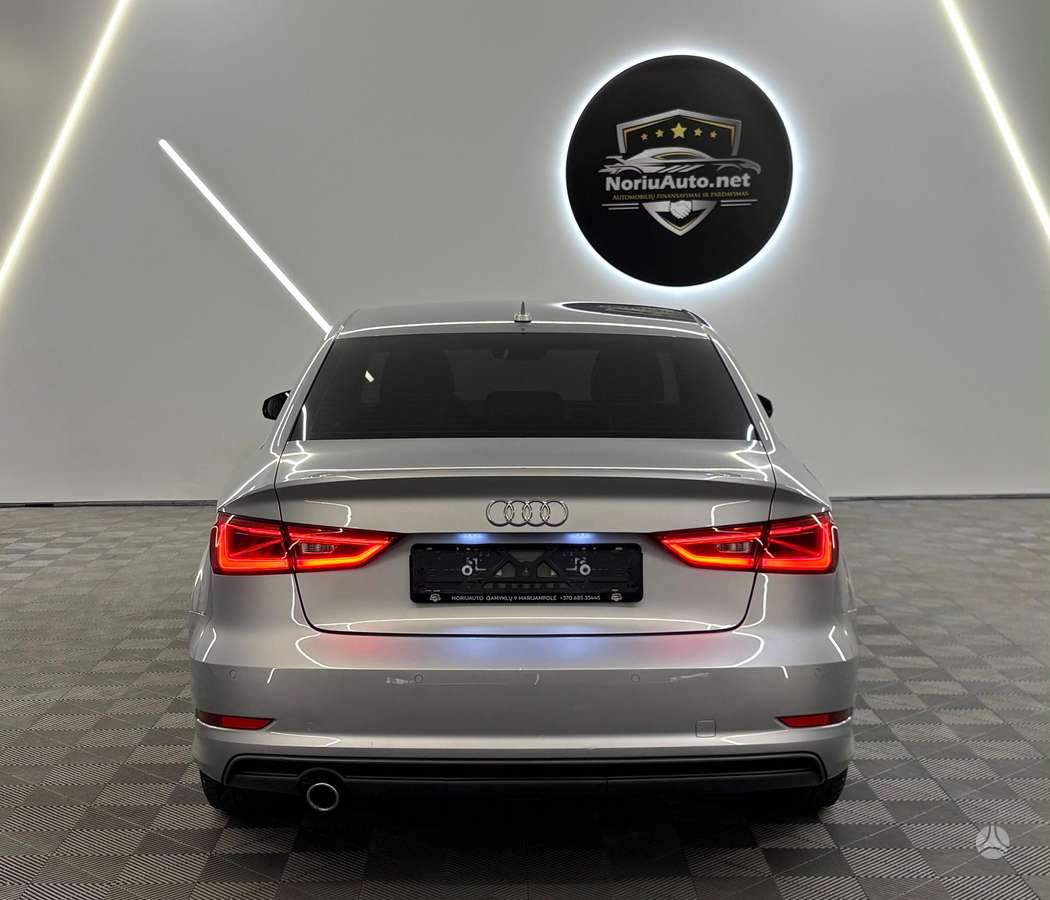 Audi A3, 1.6 l., sedanas