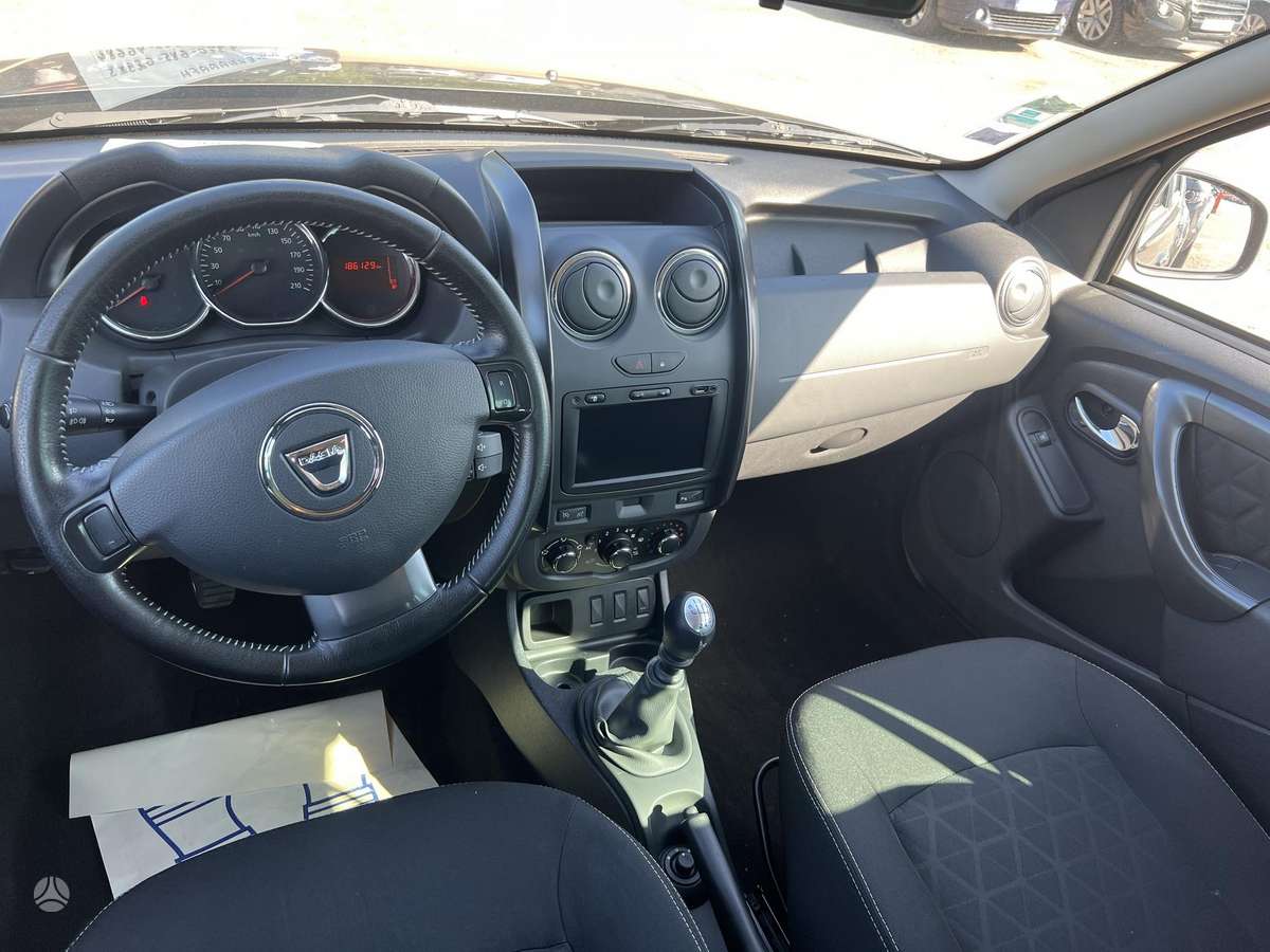 Dacia Duster, 1.5 l., off-road / crossover