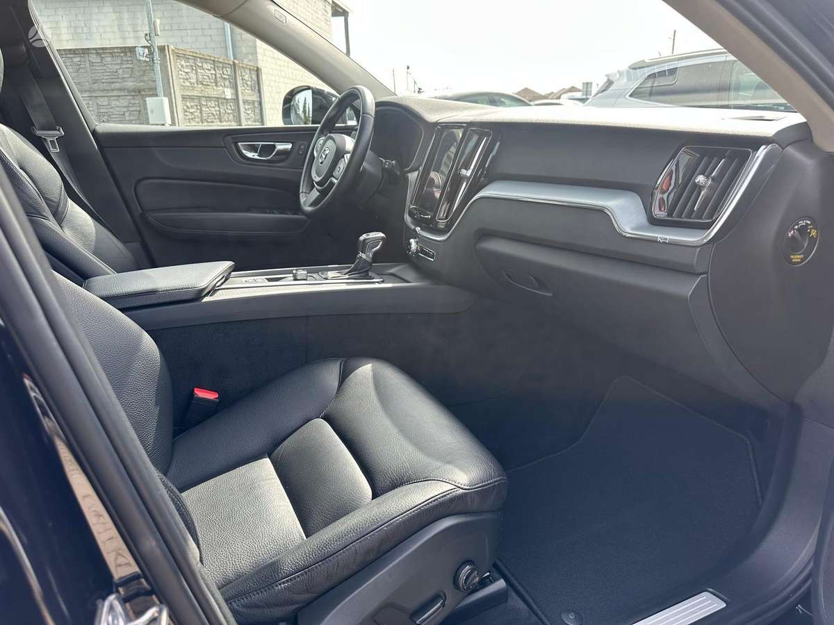Volvo XC60 - 2