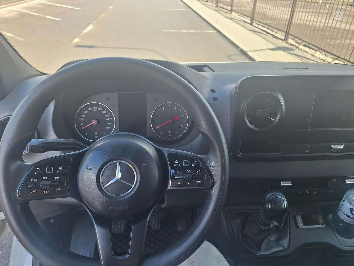 Mercedes-Benz Sprinter, auto transporters