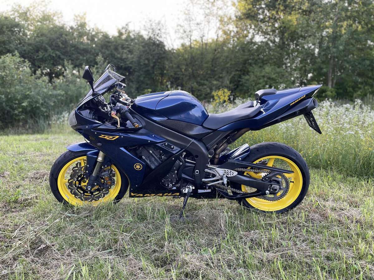 Yamaha R1 1000cc, спортбайки / superbikes