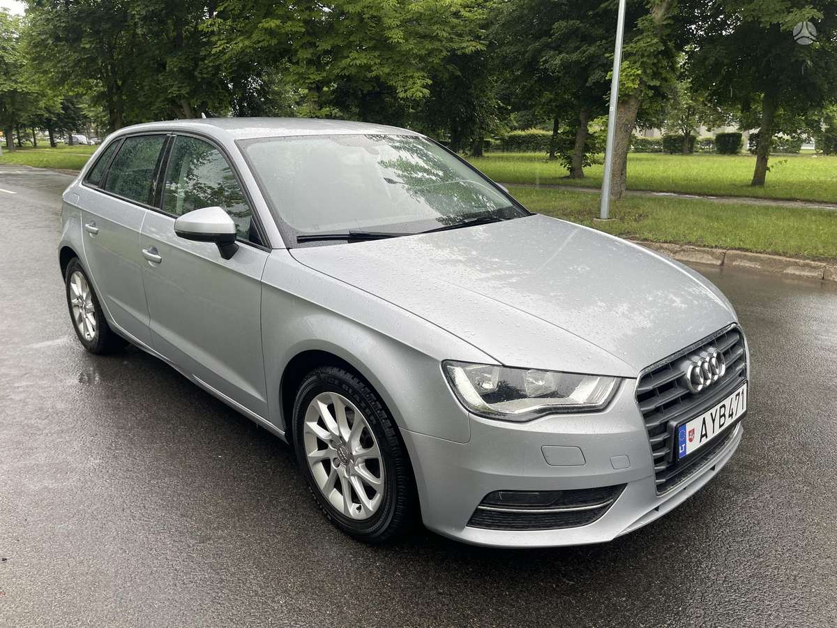 Audi A3, 1.6 l., Хэтчбек