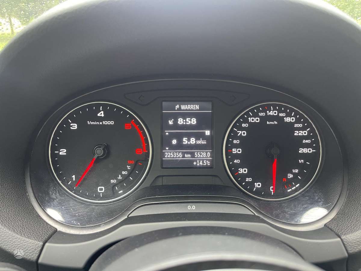 Audi A3, 1.6 l., Хэтчбек