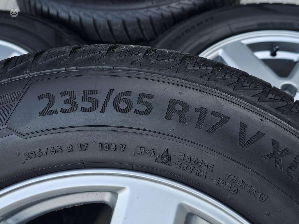 Volvo, lengvojo lydinio, R17