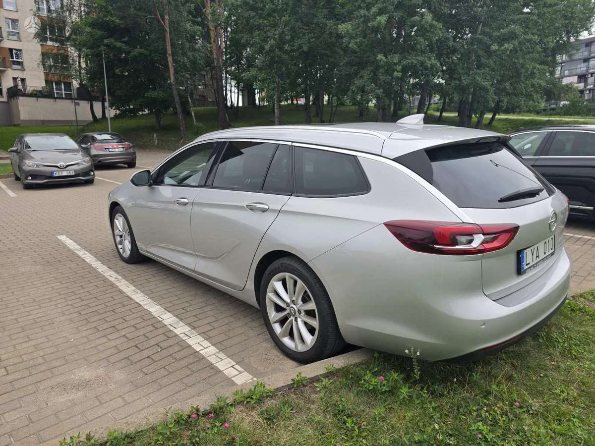 Opel Insignia, 2.0 l., wagon