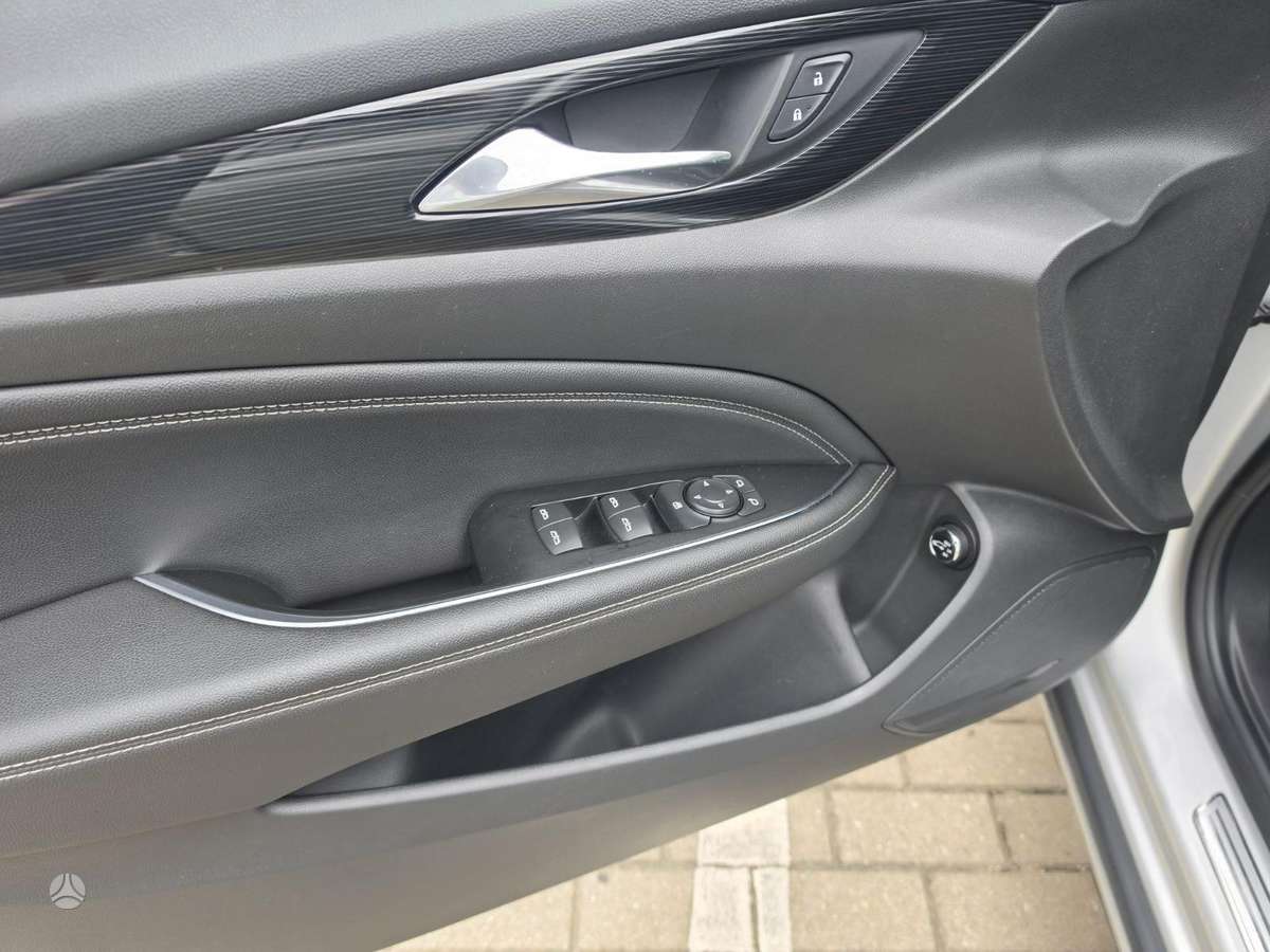 Opel Insignia, 2.0 l., wagon