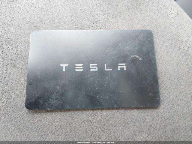 Tesla Model Y, saloon / sedan
