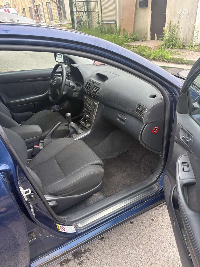 Toyota Avensis, 2.0 l., Универсал