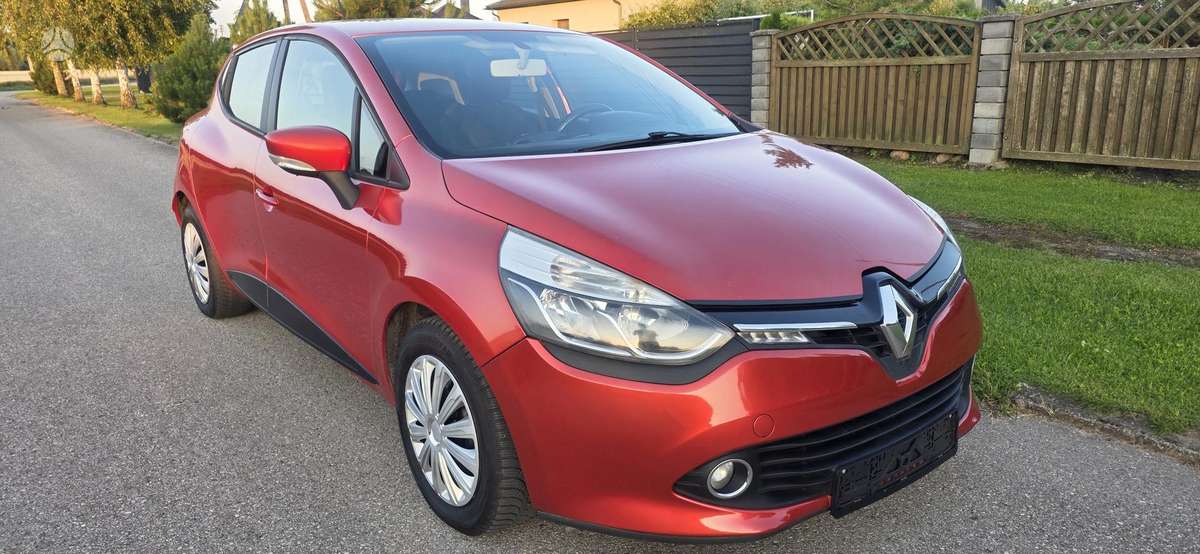 Renault Clio, hatchback