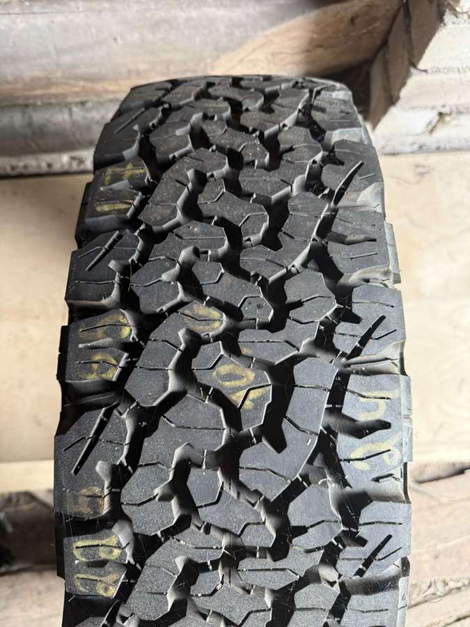 BF Goodrich KO2, всесезонные 225/65 R17