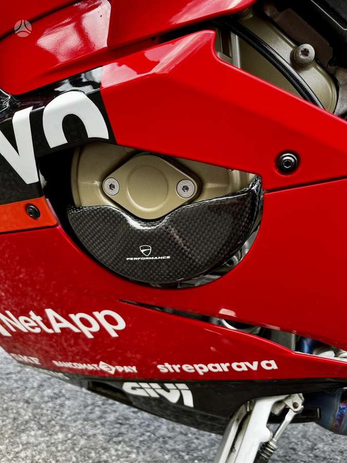 Ducati Panigale 1103cc, спортбайки / superbikes
