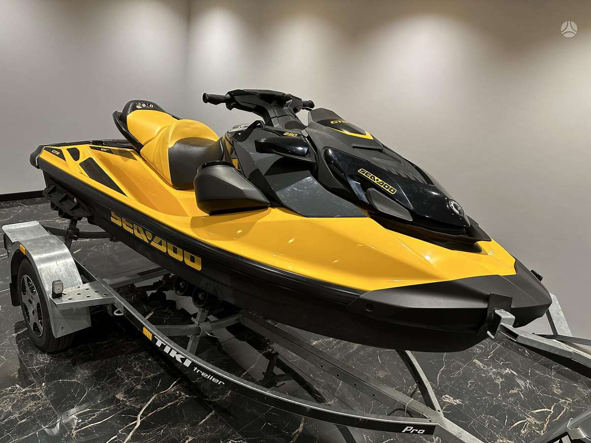 Sea-Doo GTR 230, jet skis