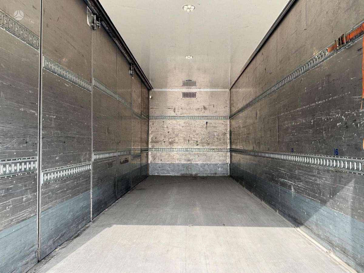 Scania P320, box trucks / box vans