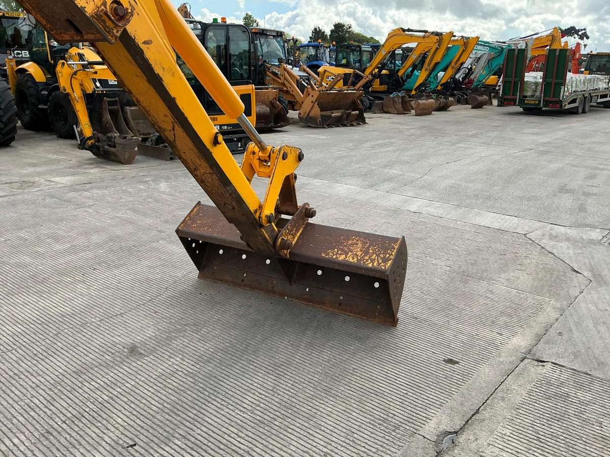 JCB 4CX Site Master, excavator loader