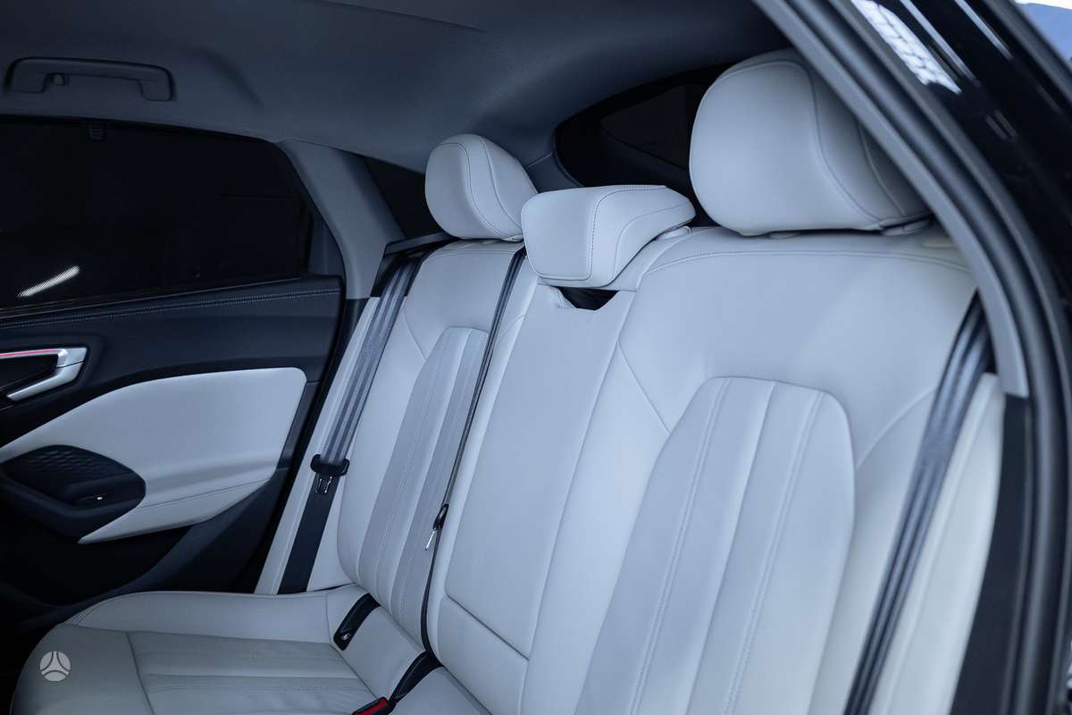 Audi A5, 2.0 l., hatchback