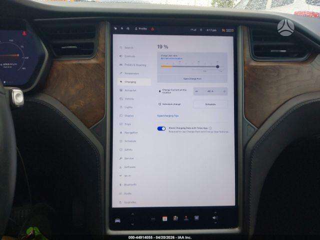 Tesla Model X, saloon / sedan