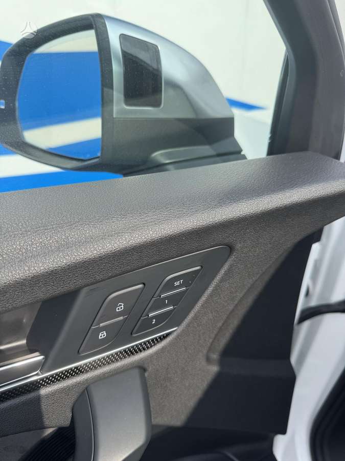 Audi SQ5, 3.0 l., off-road / crossover