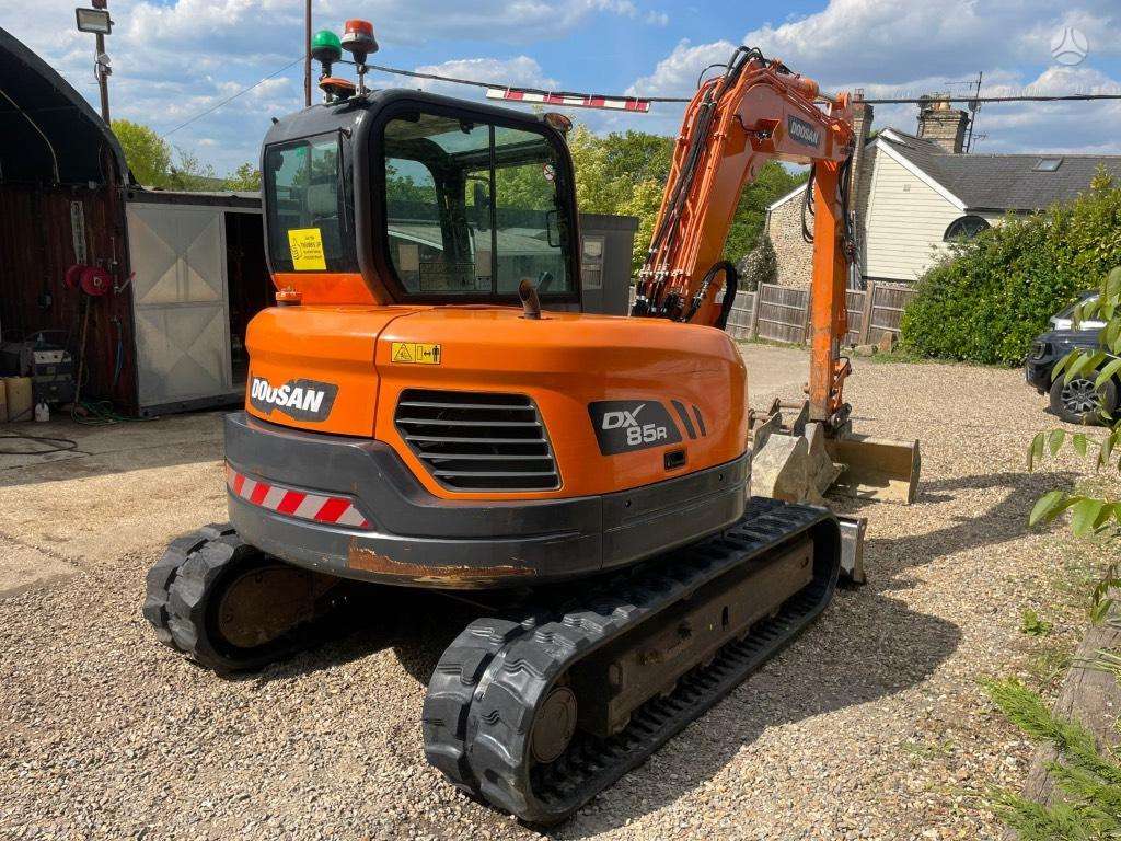 Doosan DX 85 R-3, экскаваторы