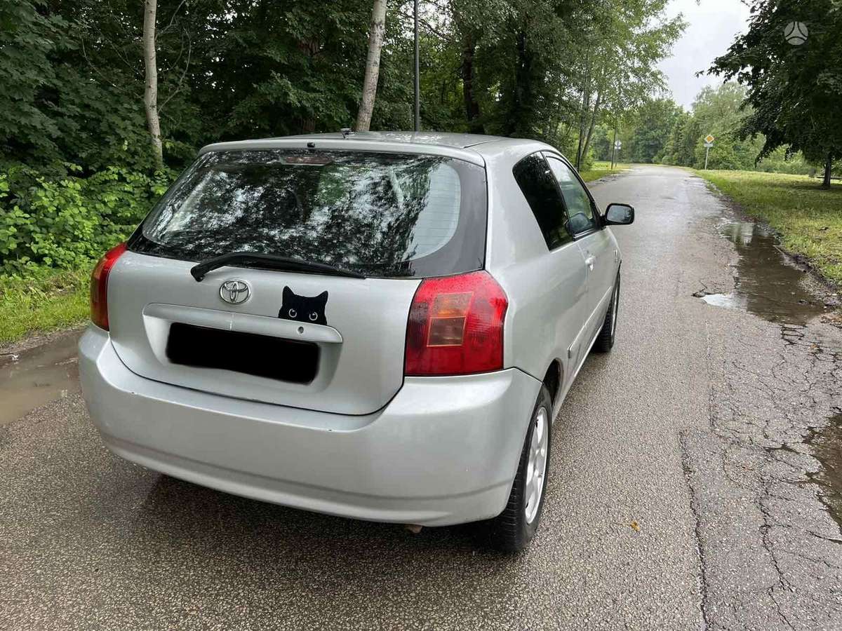 Toyota Corolla - 5