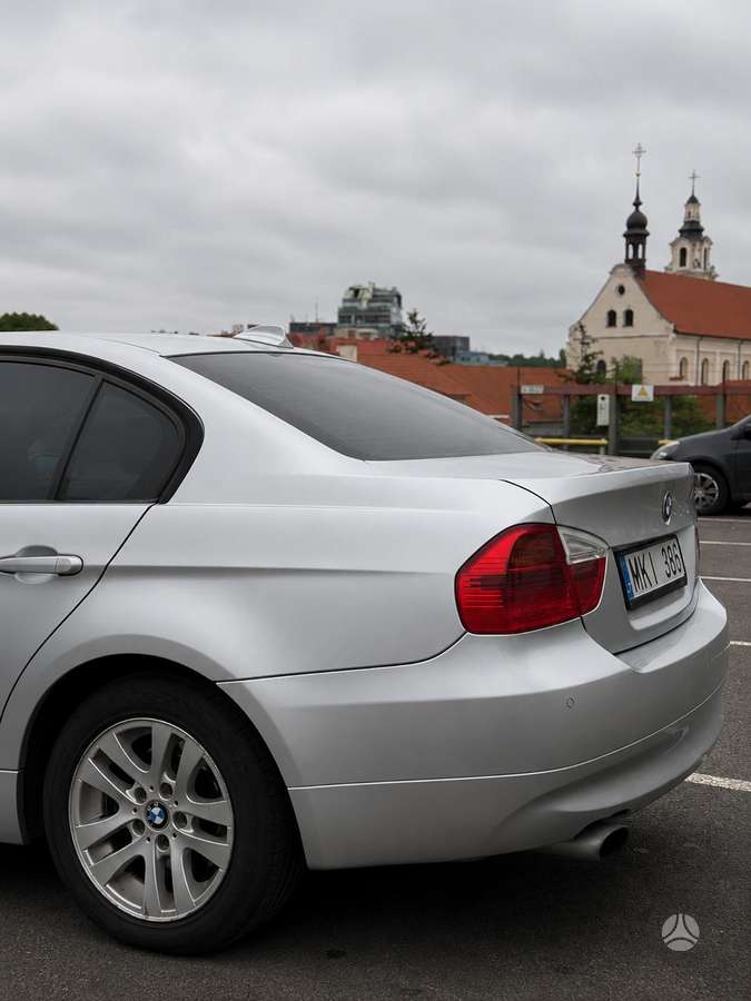 BMW 320, 2.0 l., sedanas