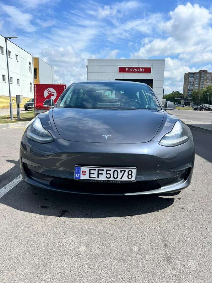 Tesla Model 3, 81 кВт·ч, Хэтчбек