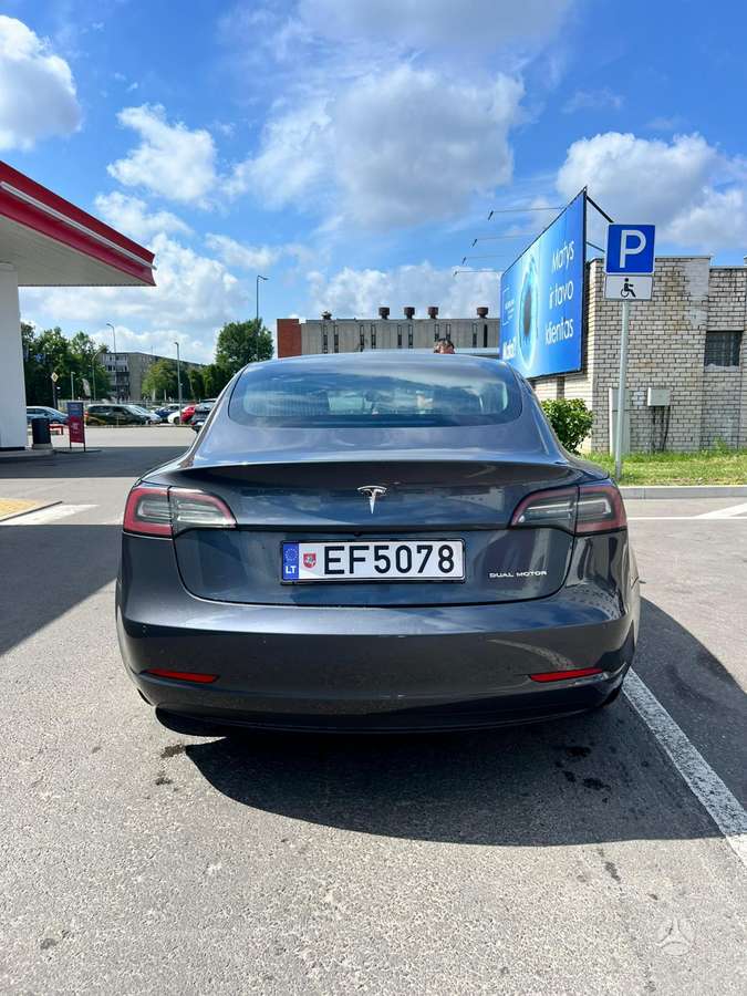 Tesla Model 3, 81 кВт·ч, Хэтчбек