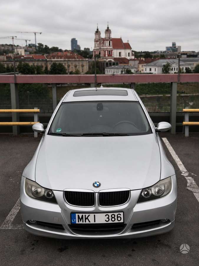 BMW 320, 2.0 l., sedanas