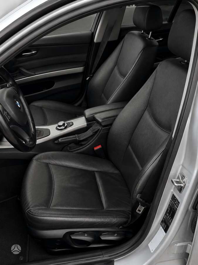 BMW 320, 2.0 l., sedanas