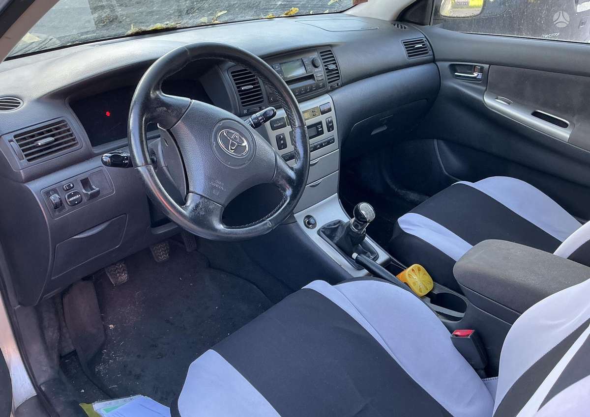 Toyota Corolla, 2.0 l., hatchback