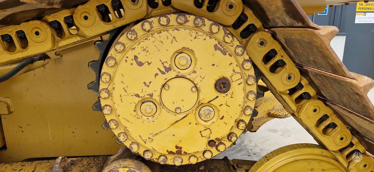 Caterpillar D6N, buldozeriai