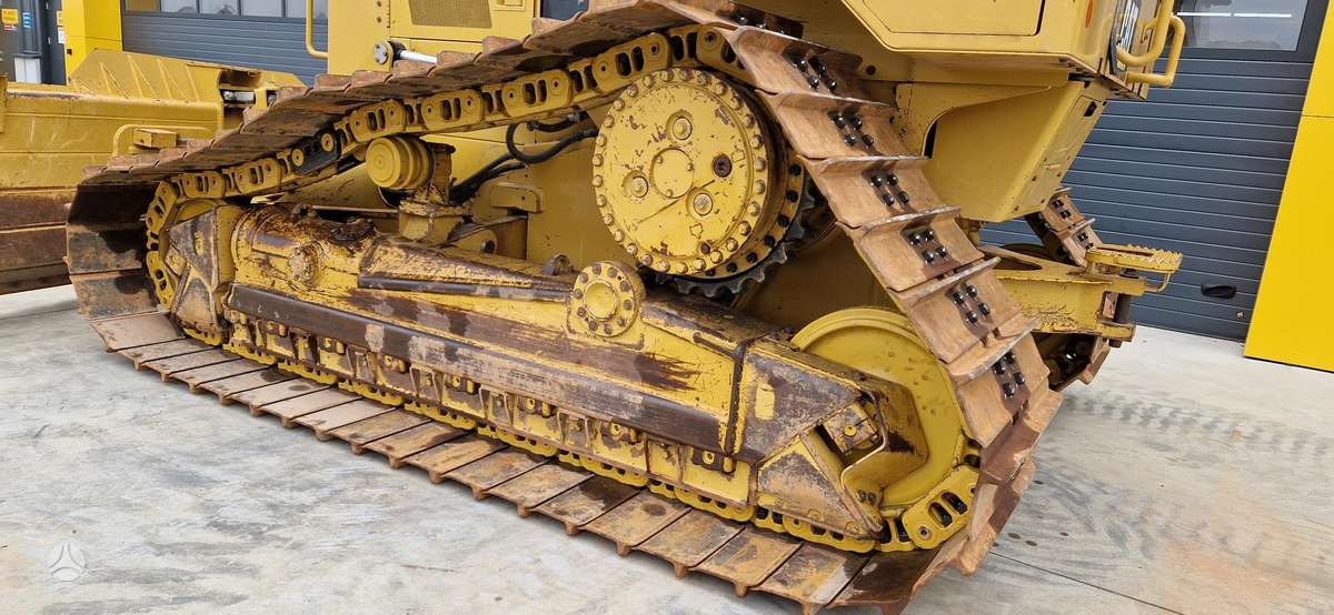 Caterpillar D6N, бульдозеры