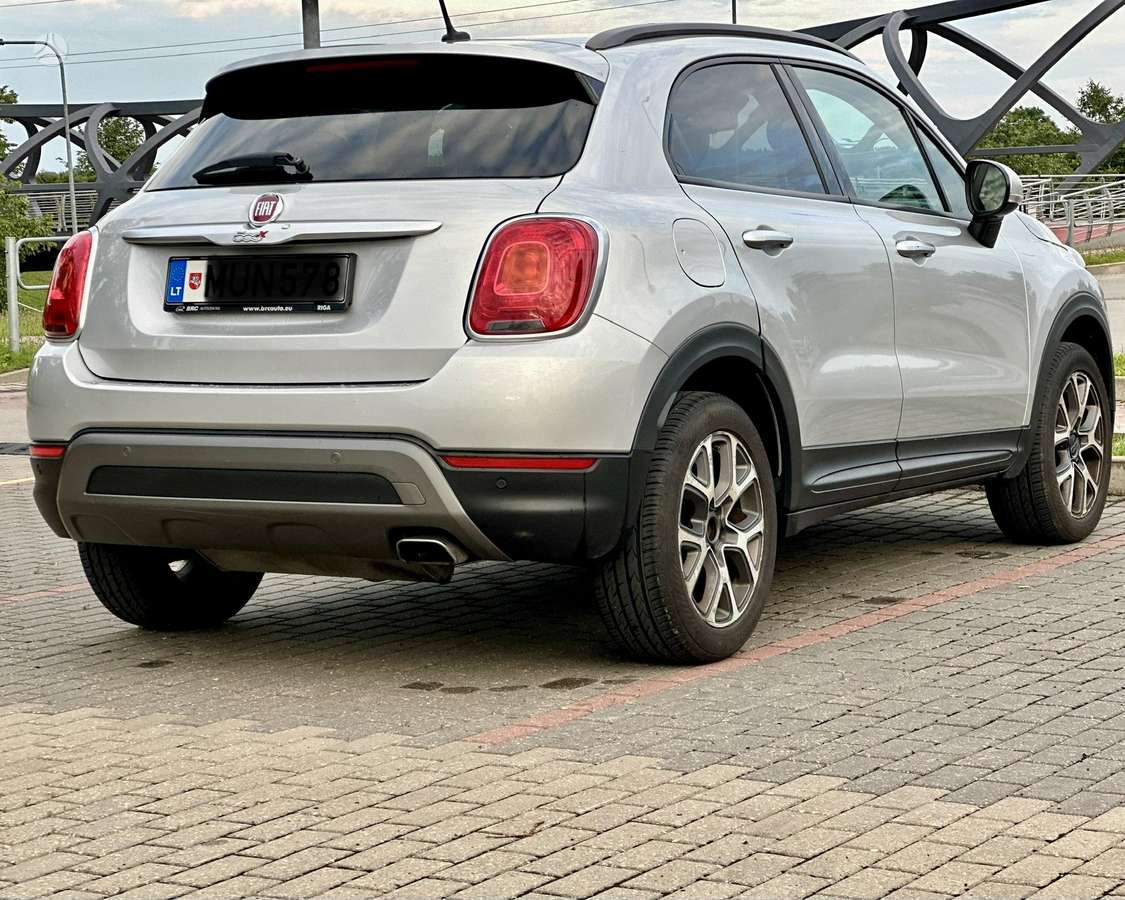 Fiat 500X, 1.4 l., off-road / crossover