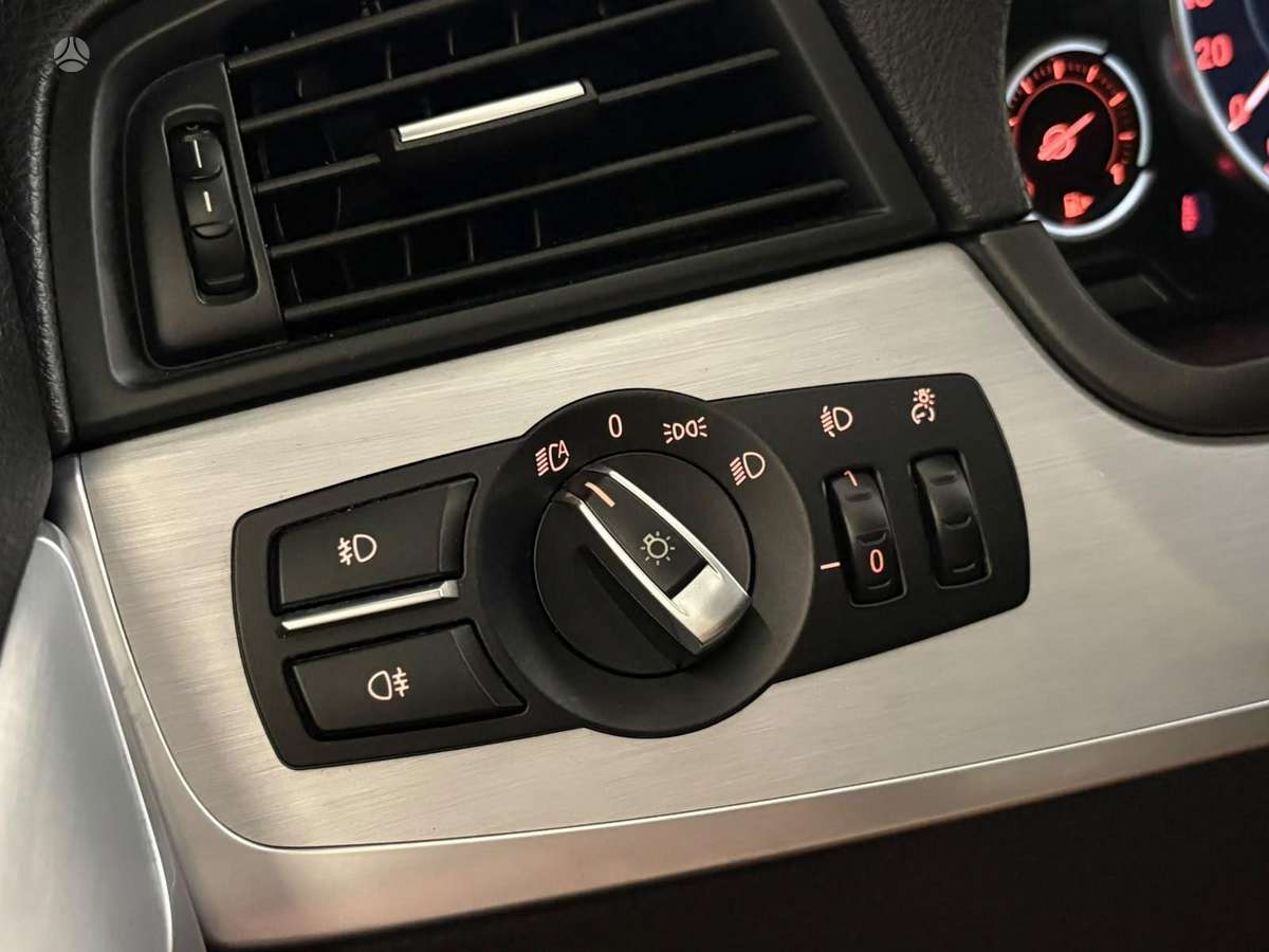 BMW 520, 2.0 l., wagon