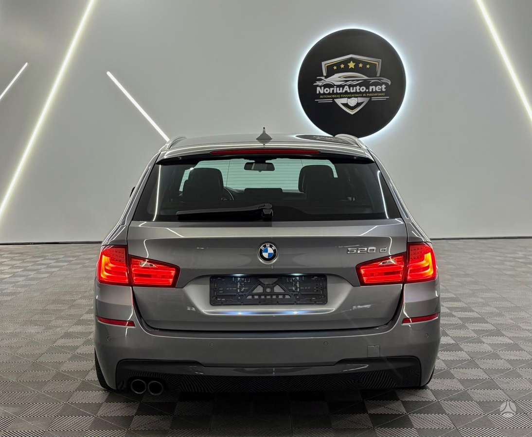 BMW 520, 2.0 l., wagon