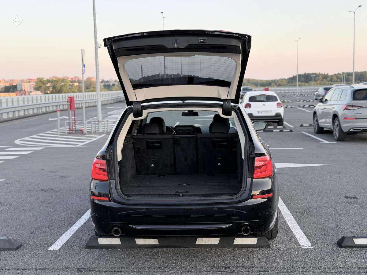 BMW 520, 2.0 l., wagon