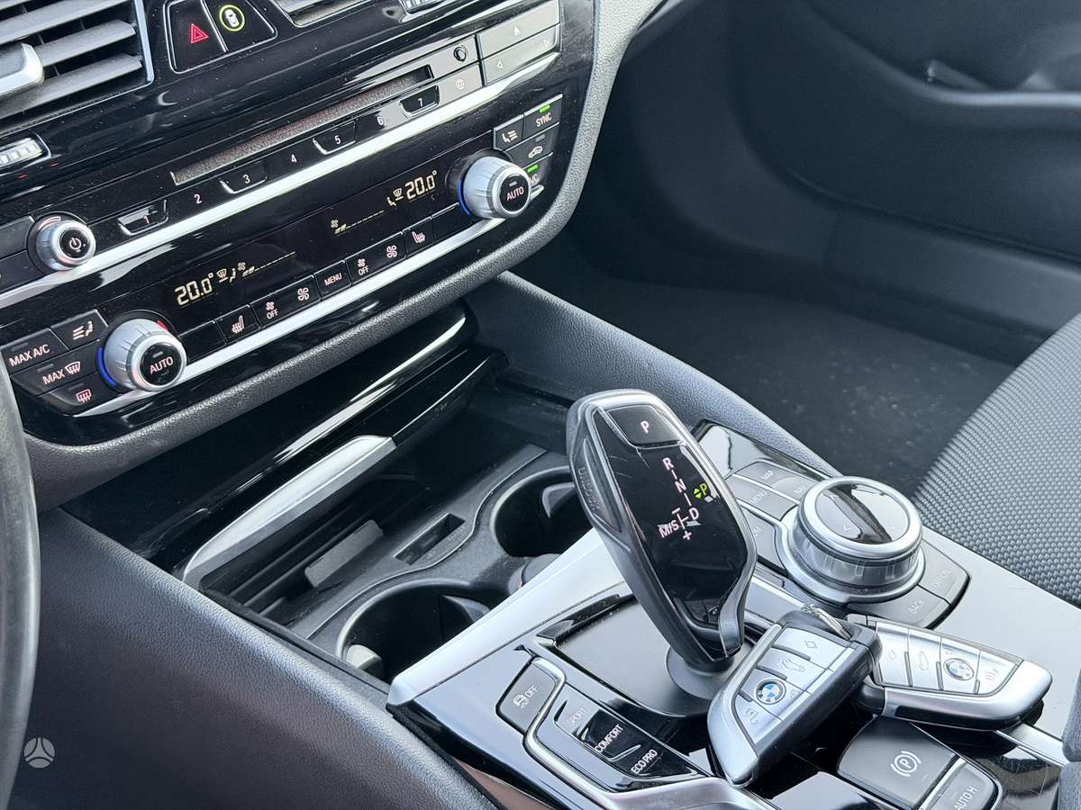 BMW 520, 2.0 l., wagon