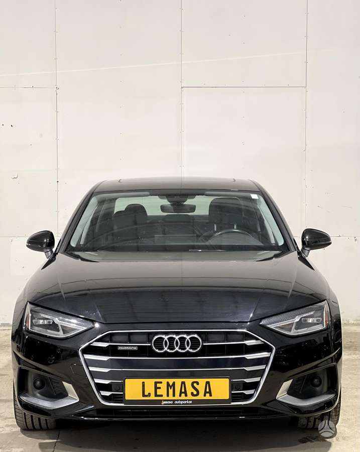 Audi A4, 2.0 l., Седан