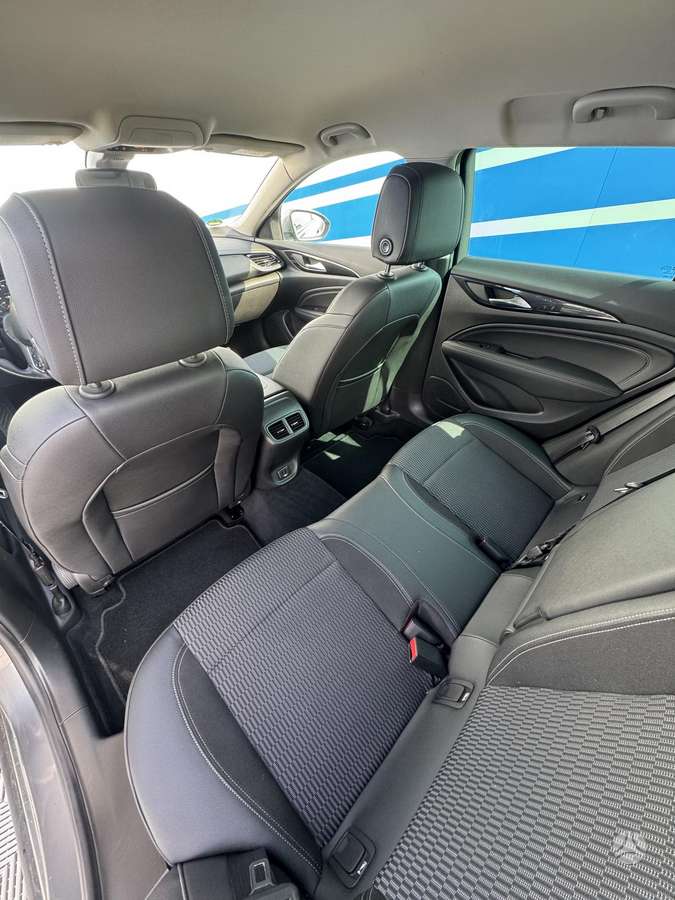 Opel Insignia, 2.0 l., Универсал