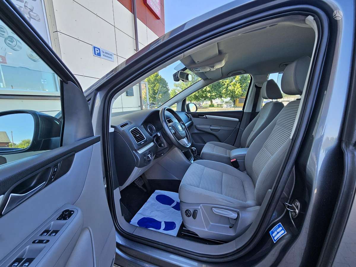 Seat Alhambra, 2.0 l., Минивэн