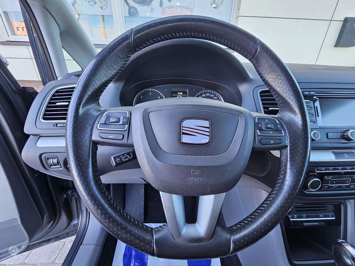 Seat Alhambra, 2.0 l., Минивэн