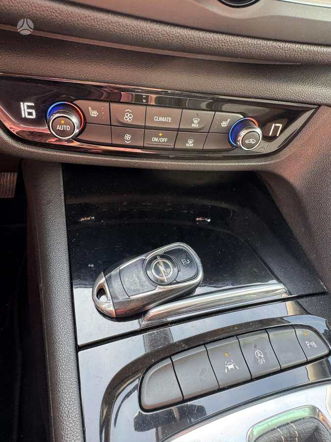 Opel Insignia, 2.0 l., Универсал