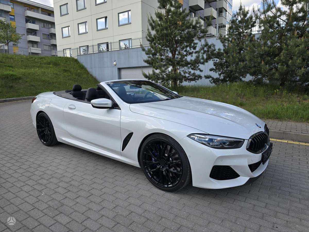 BMW M850, 4.4 l., convertible
