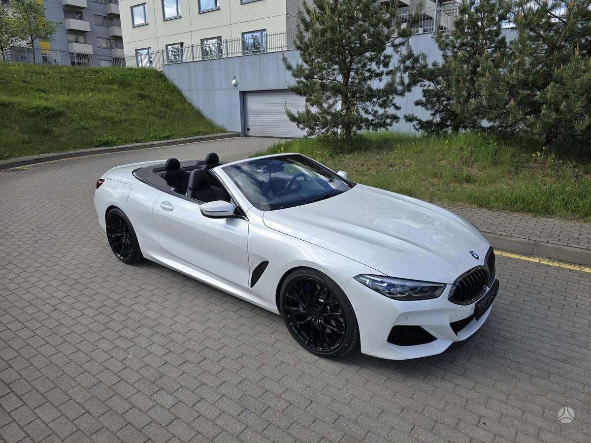 BMW M850, 4.4 l., convertible