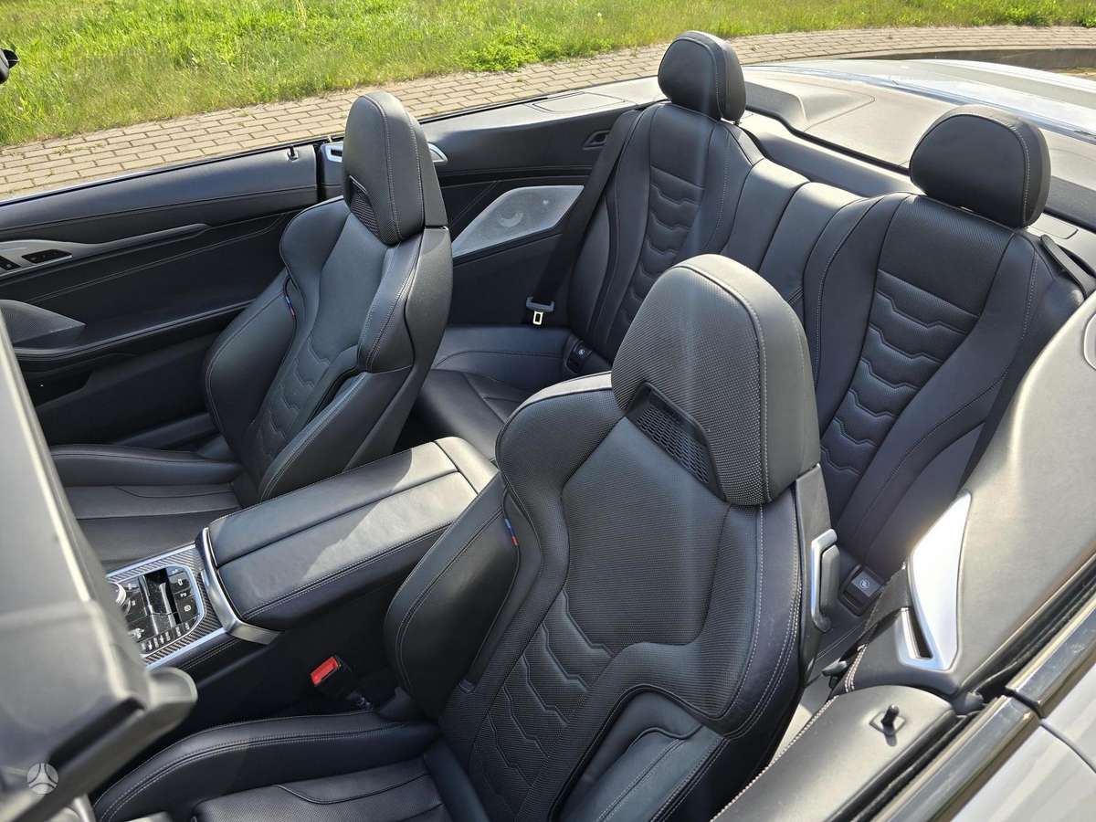 BMW M850, 4.4 l., convertible