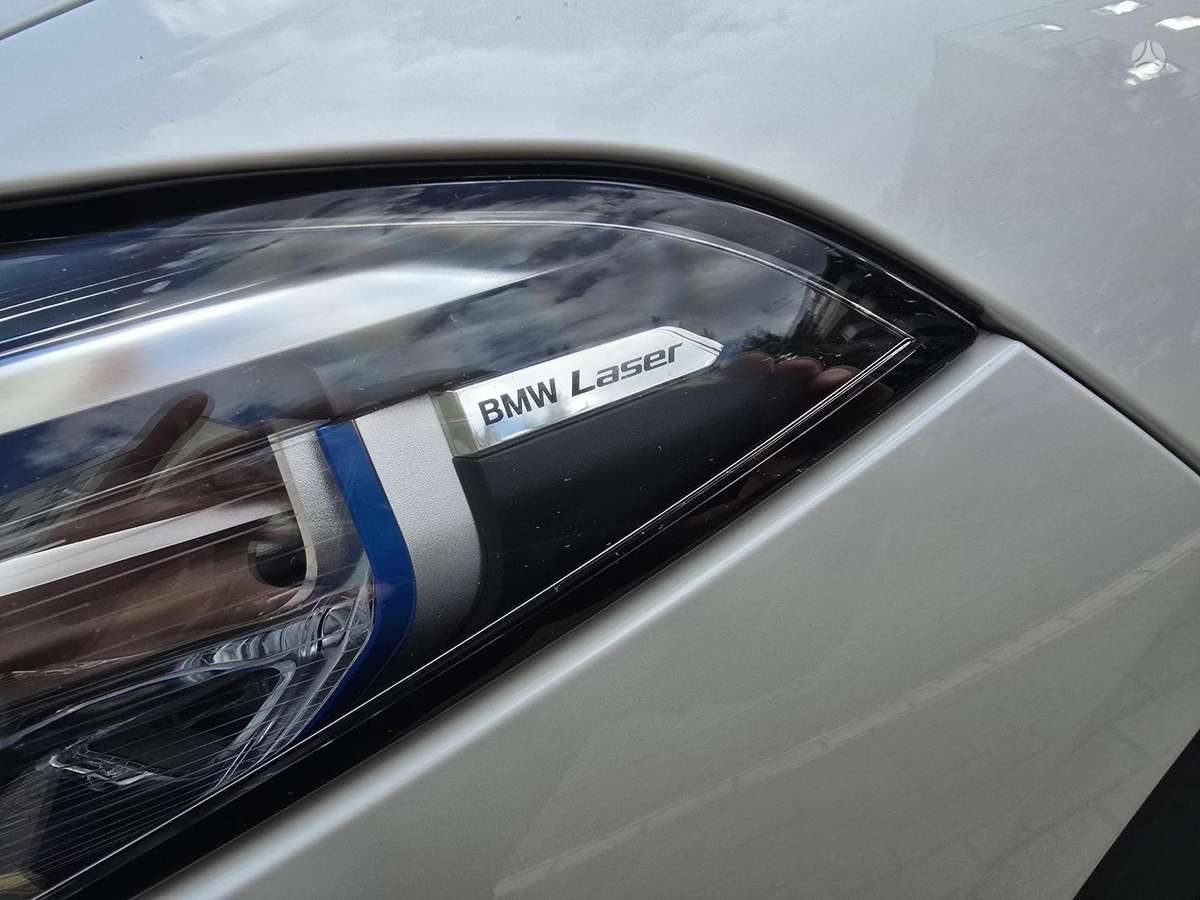 BMW M850, 4.4 l., convertible