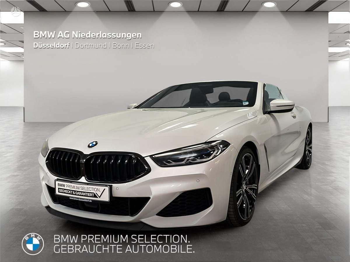 BMW M850, 4.4 l., convertible