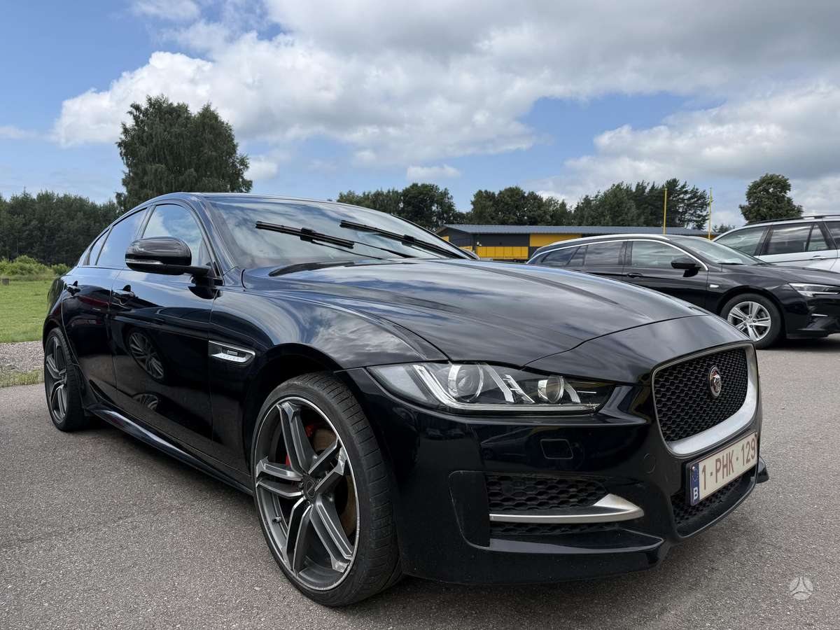 Jaguar XE, 2.0 l., Седан