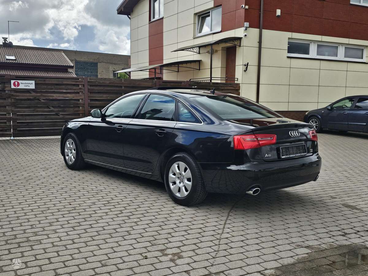 Audi A6, 3.0 l., Седан